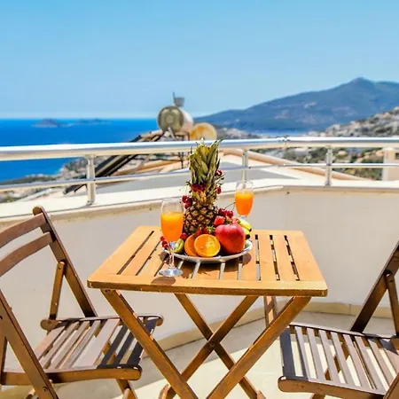 The Ultimate In An Ideal Location, 1048 Kalkan